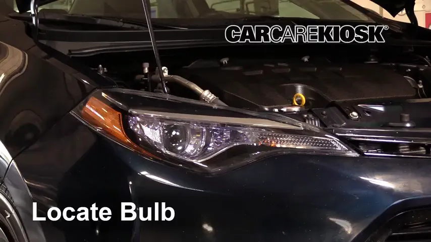 2018 Toyota Corolla XLE 1.8L 4 Cyl. Lights Headlight (replace bulb)